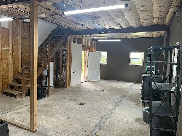 70082 Sunset Hts — Photo 12
