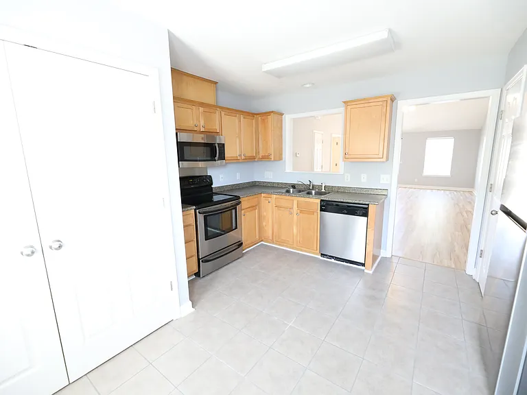 118 Karima Cir — Photo 4