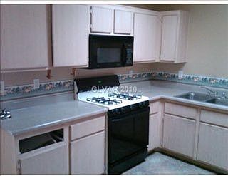 2nd image of 2209 Saxton Hill Ave