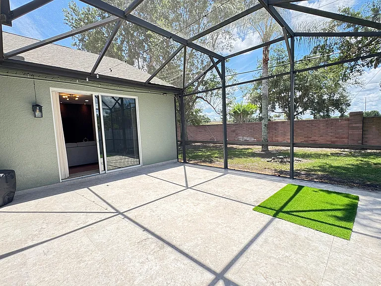 15336 Firelight Dr — Photo 25