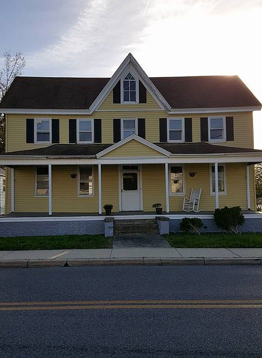 2nd image of 26 Broad St