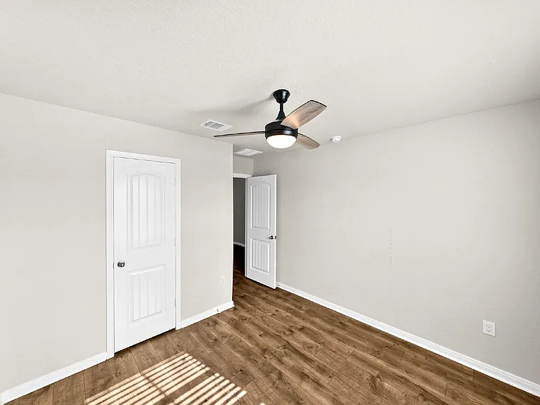 277 Orion Dr — Photo 23