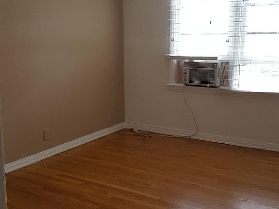 4th image of 8619 Cashio St