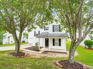 628 Cliffs Inn Cir, Charlotte, NC 28214