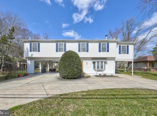 725 Garfield Pkwy, Bethany Beach, DE 19930