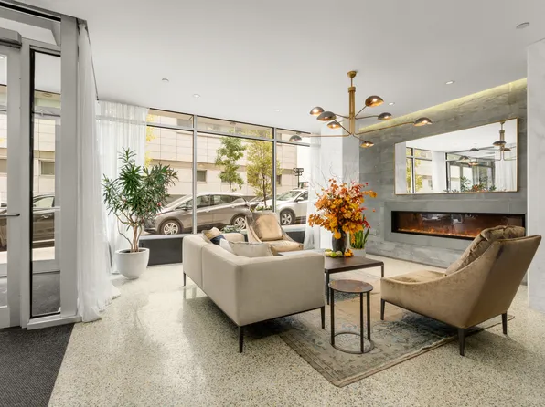 50 Franklin Street image 11 of 11