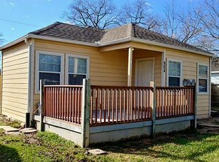 904 Seymour St, Pasadena, TX 77506