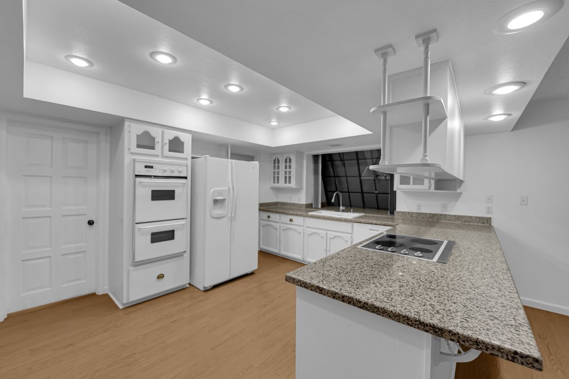 next background image