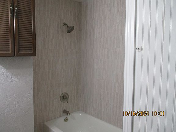 5th image of 429 8th Ave N APT 7