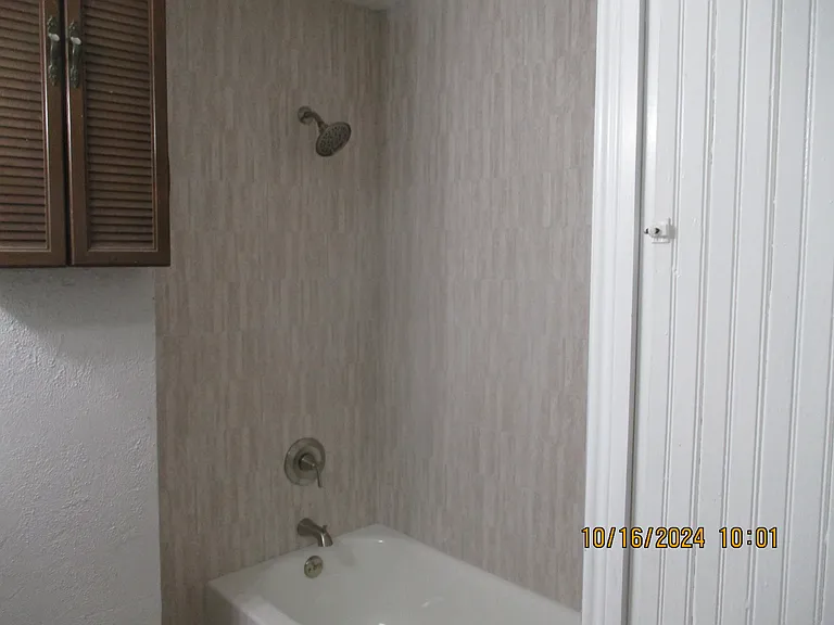 429 8th Ave N #7 — Photo 5