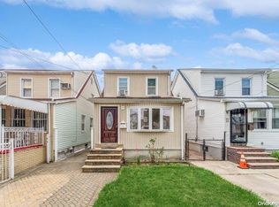 9021 208th St, Queens Village, NY 11428