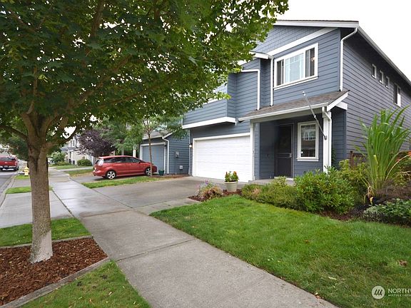 2nd image of 5114 Boardwalk Street SE