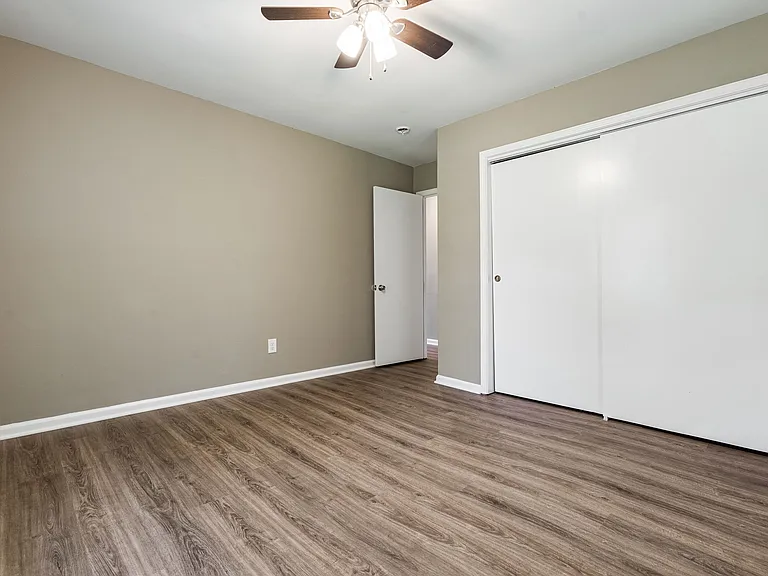 3212 Westbrook Dr #100 — Photo 26