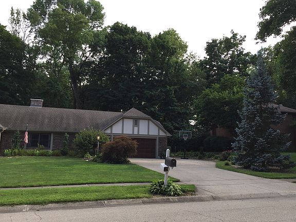 3rd image of 1230 Walnut Valley Ln