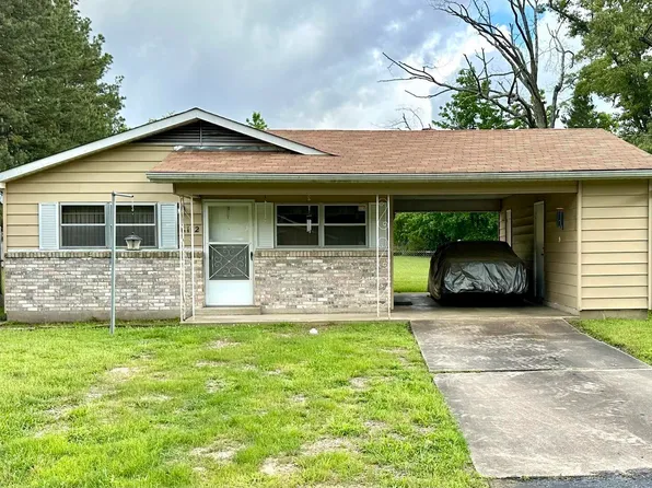 6112 Parker St, White Hall, AR 71602