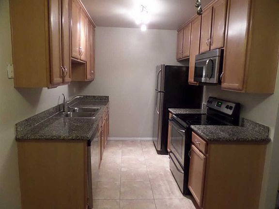 4th image of 505 E Madison Ave Unit 85