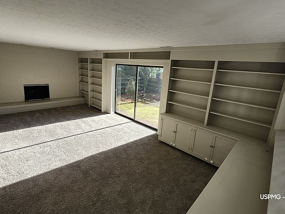 3rd image of 1465 Eaton Ave #3