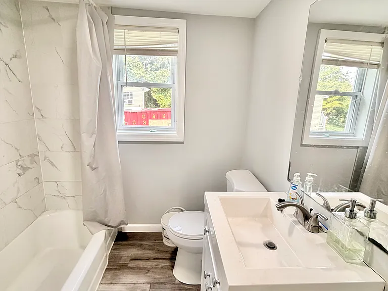 403 Mantua Blvd — Photo 7