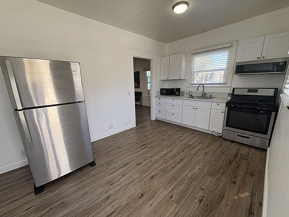2nd image of 708 J Ave #708