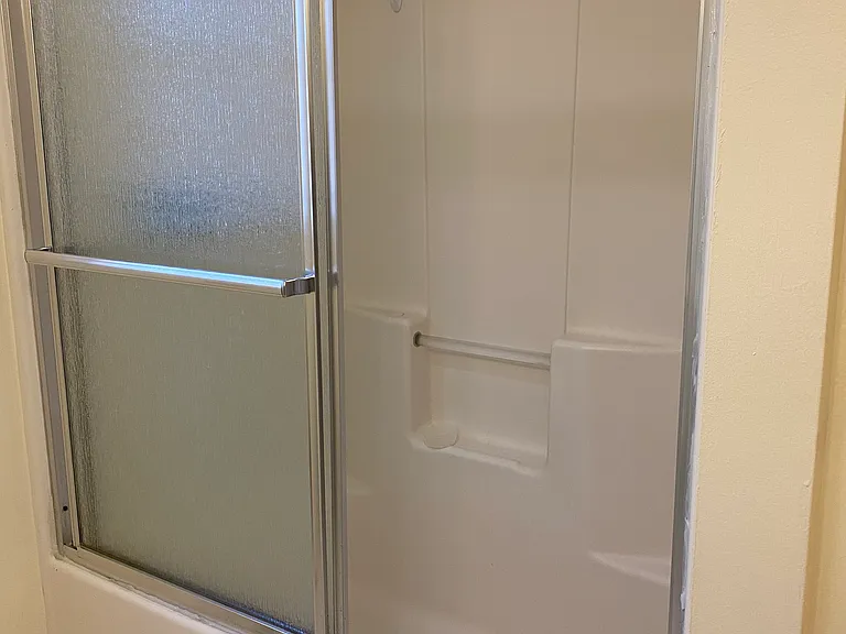 3 Franklin Ave #1 — Photo 11