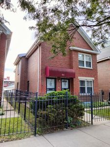 214 S Leavitt St, Chicago, IL, 60612
