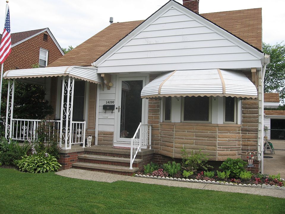 1st image of 14200 Elsetta Ave