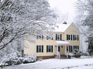 11811 Durrington Dr, North Chesterfield, VA 23236