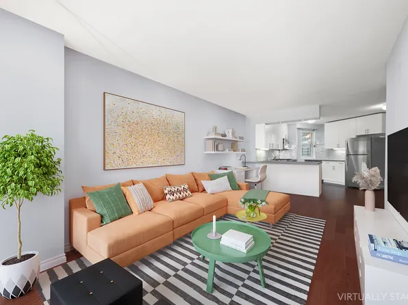 5700 Arlington Avenue image 1 of 14