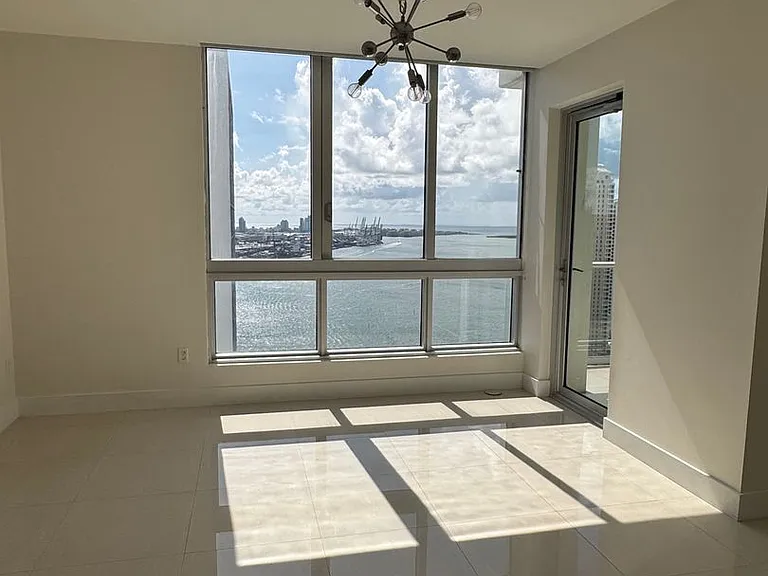300 S Biscayne Blvd #3212 — Photo 6