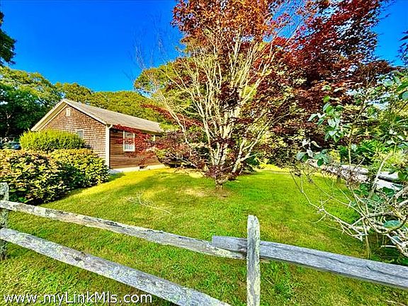 2nd image of 70 Carol Ln
