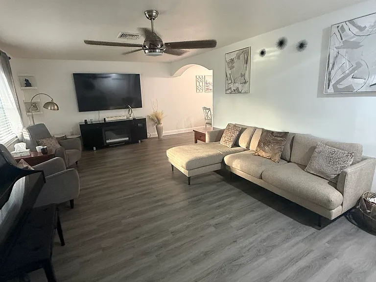 26778 Lost Woods Cir — Photo 33