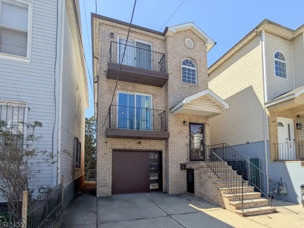 448 Fulton St, Elizabeth City, NJ 07206