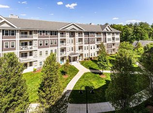 10 Braemoor Woods Rd APT 400, Salem, NH 03079