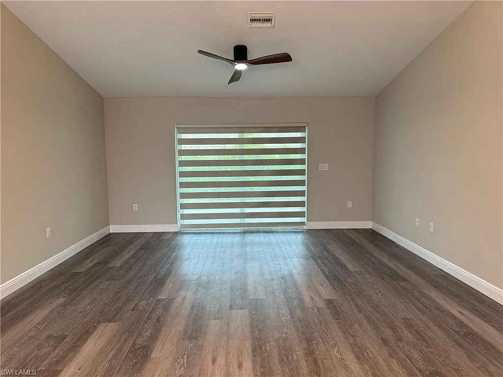 Cape Coral — Photo 2