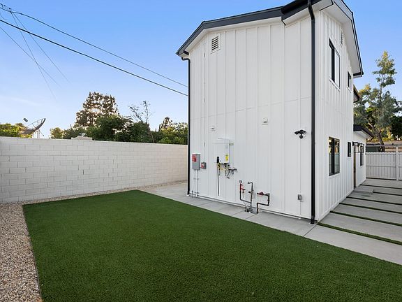 5th image of 6719 Ben Ave
