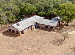 20920 Senior Rd, Von Ormy, TX 78073