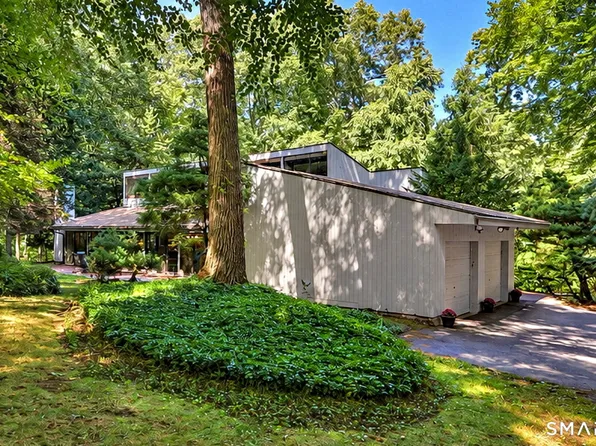28 Nettleton Drive, Woodbridge, CT 06525