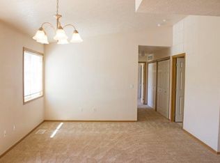 1915 S Village Square Cir #1916-102, Sioux Falls, SD 57103