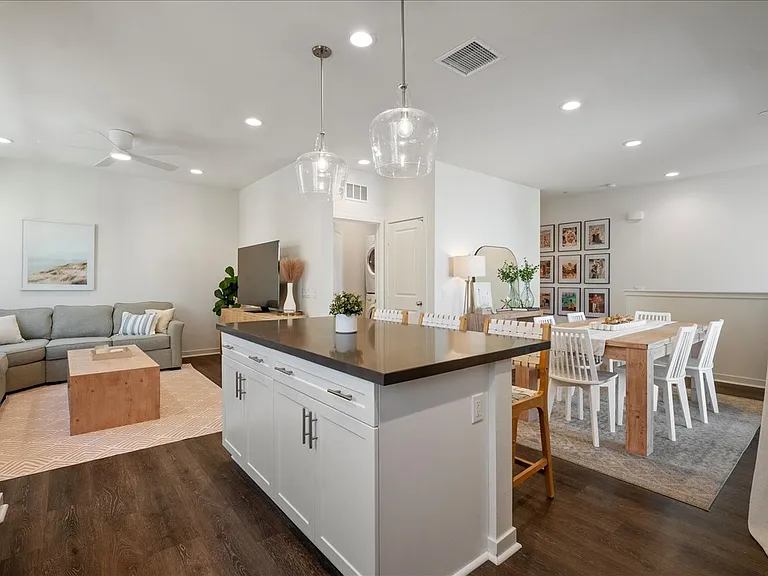 328 Paddle Ct — Photo 8