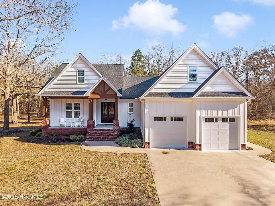 1st image of 225 Lake Wood Drive