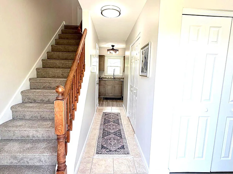 510 Hamilton St — Photo 2