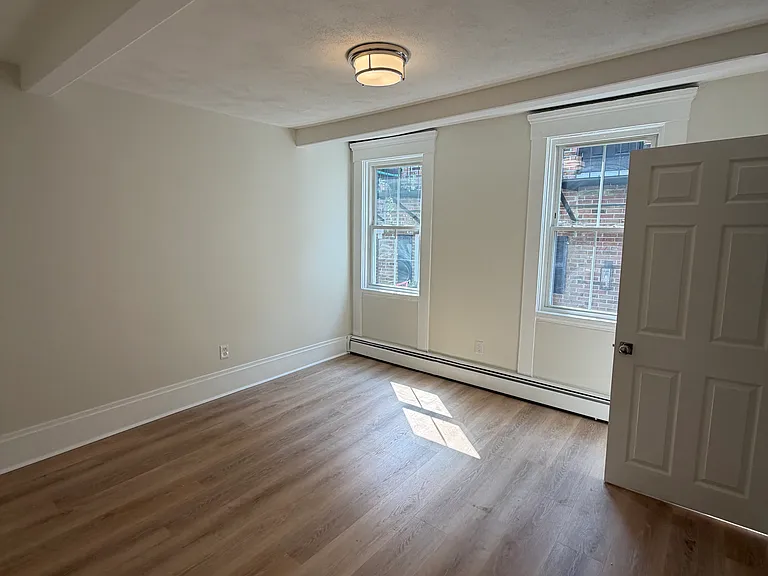 1 Murphy Ave #1 — Photo 5