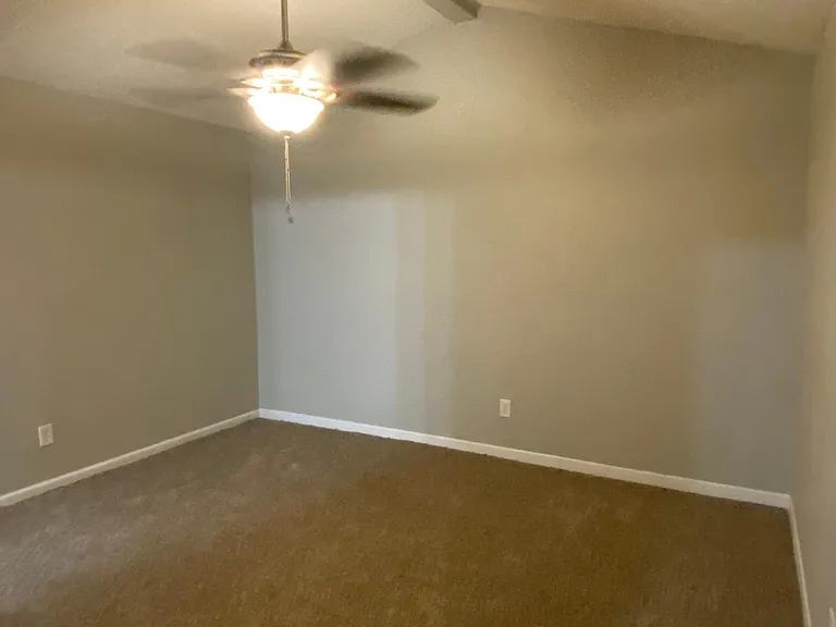 6661 Apache Run — Photo 10