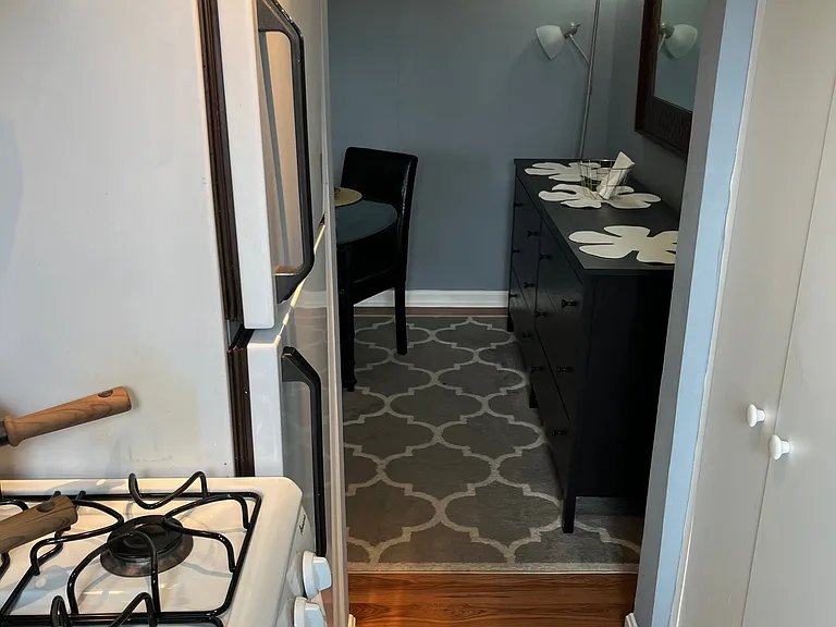 2130 N St NW #504 — Photo 8