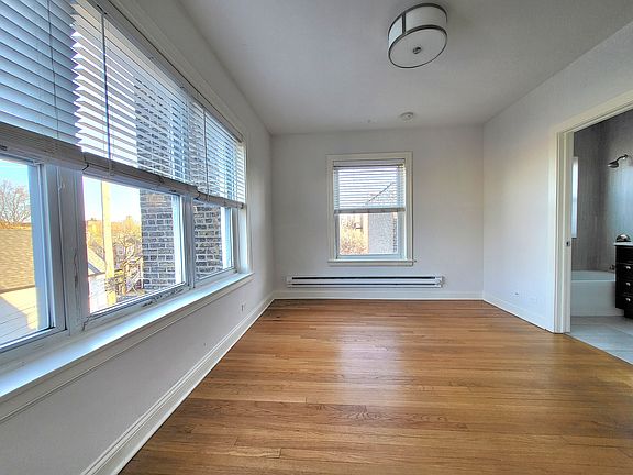 3rd image of 4105 N Damen Ave APT 24