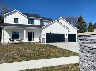 1805 Amberwood Dr, Goshen, IN