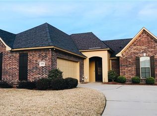 1312 Quincy Dr, Bossier City, LA 71111