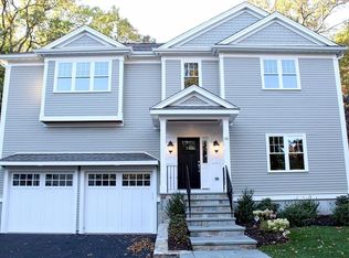 91 Ivy Rd, Wellesley, MA 02482