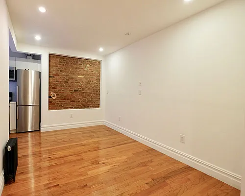 Rented by Skyward | media 9