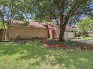 2653 Danberry Ln, Grand Prairie, TX 75052